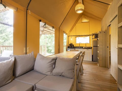 Apartment | Living room