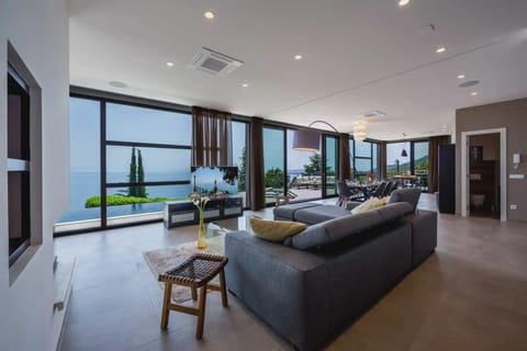 House | 5 bedrooms