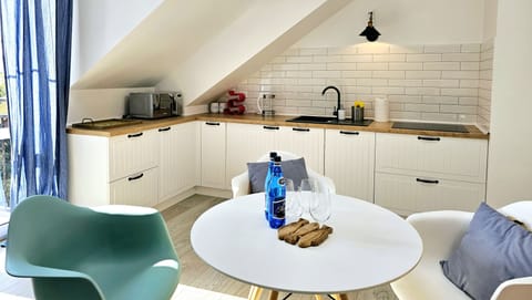 Comfort Apartment, Balcony | Private kitchen | Fridge, stovetop, dishwasher, coffee/tea maker