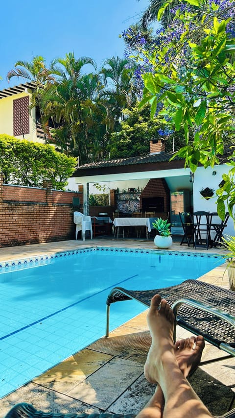 Poolside bar