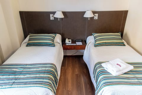 Standard Twin Room | In-room safe, free WiFi