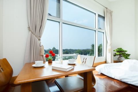 Japanese-Style Triple Room | City view