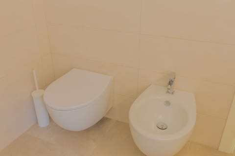 Toilet Seat, Toilet, Bathroom, Plumbing Fixture, Flooring, Floor, Sink, Plumbing, Bidet, Interior Design