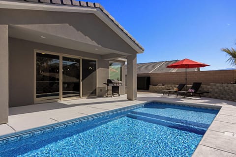 Private Pool 