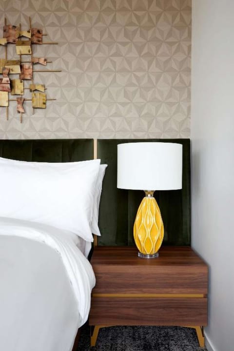 4. Standard King Room