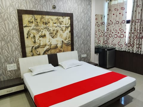 Deluxe Double Room | Laptop workspace, WiFi (free)