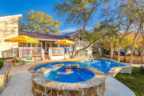 Enjoy perfect poolside relaxation, no matter the season, with our heated private pool!
