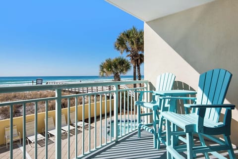 Welcome to Pelican Isle 117!
