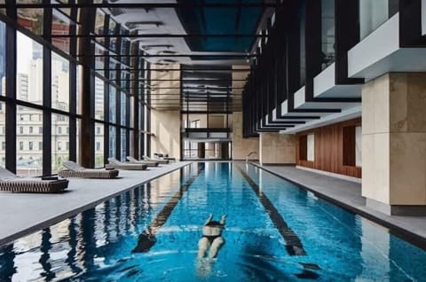 Swimming pool in the property 