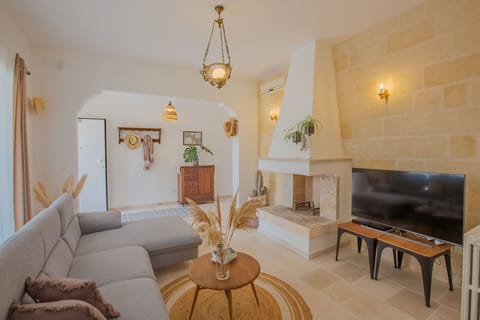 Interior Design, Furniture, Flooring, Wood, Ceiling, Floor, Living Room, Couch, Lighting, Room
