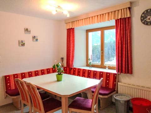 Furniture, Interior Design, Table, Room, Ceiling, Chair, Curtain, Window Treatment, Window Covering, Living Room