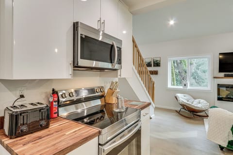 Cottage (2 Bedrooms) | Interior