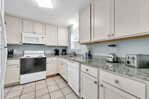 Kitchen has all you need