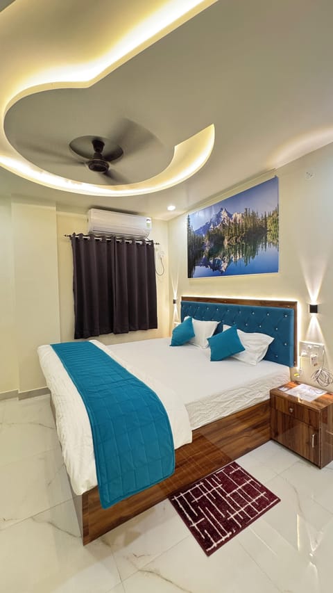 Premium Double Room, 1 Bedroom | WiFi (free), bed sheets