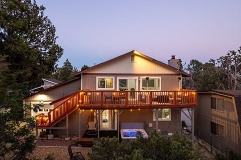 Moonlight Ridge Exterior at dusk