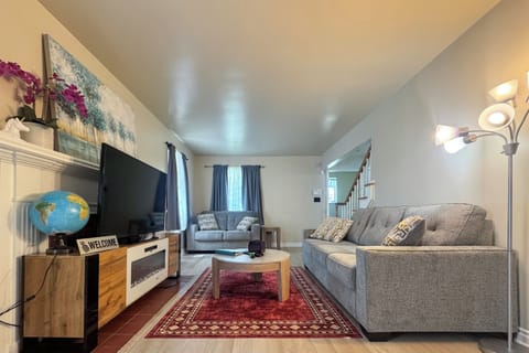 Detroit Vacation Rental | 4BR | 2BA | 1,700 Sq Ft