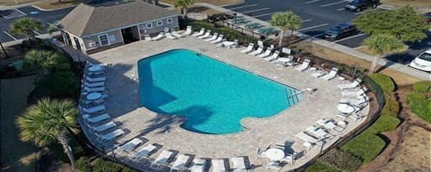 Willow Bend Community Pool