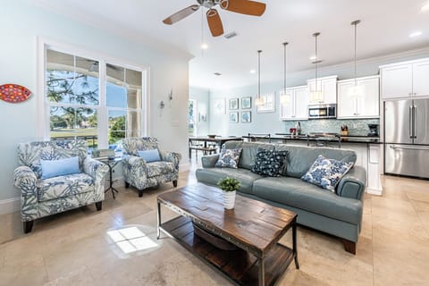 Open Concept Living, Kitchen & Dining Areas