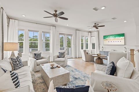 2nd Floor Open Concept Living Room