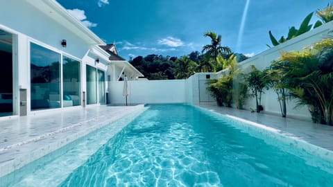 Luxury Villa, 3 Bedrooms, Private Pool, Hill View | In-room safe, individually decorated, individually furnished