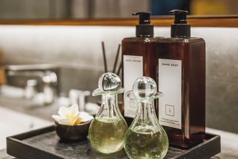 Couples treatment rooms