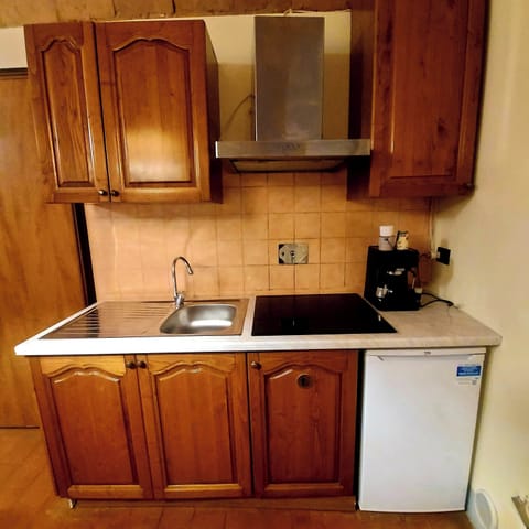 Apartment, 1 Bedroom, City View | Interior