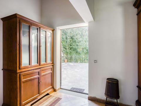 Entrance / Reception