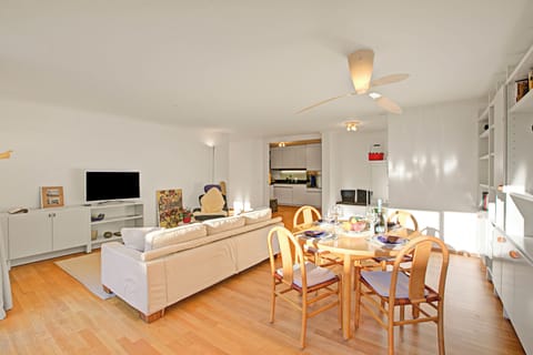 Family Apartment, Multiple Bedrooms, 2 Bathrooms (Ô Lac Ascona with Garden) | Living area | 21-inch flat-screen TV with cable channels