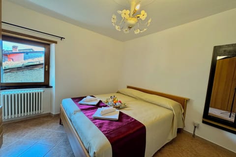 Family Townhome, Multiple Bedrooms (Borgo di Porlezza) | 3 bedrooms, laptop workspace, iron/ironing board, free WiFi