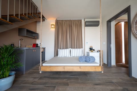 Superior Double Room, Sea View | Living area