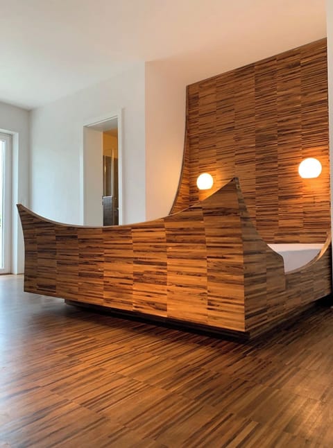 Double Room | Living area | TV