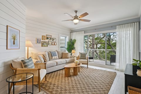 17-Living Room