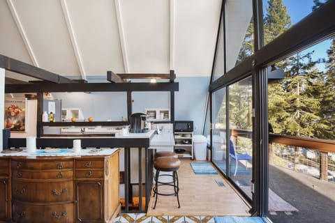 Additional stool seating