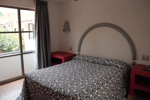 Basic Double Room