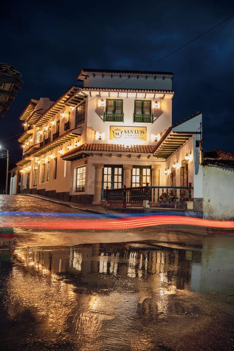 Front of property - evening/night
