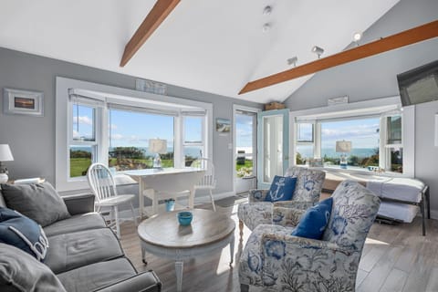 Sitting area with a view