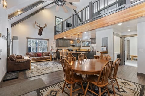 Dining / Living Room