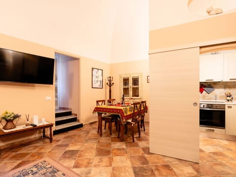 Boat, Apartment, Watercraft, Balcony, Outdoor Furniture, Chair, Marina, Naval Architecture, Harbor, Port