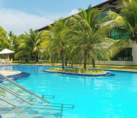 Apartment | Pool | Outdoor pool, pool umbrellas, sun loungers