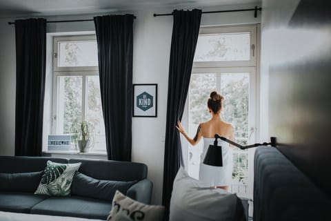 Deluxe Double Room | Iron/ironing board, free WiFi