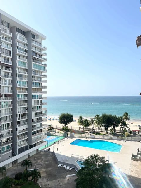 The perfect view from this beautiful apartment is breathtaking, take you to a dream in el Caribe.