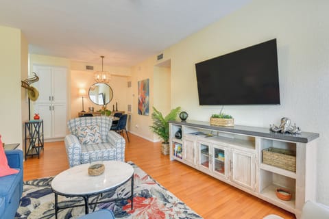 Galveston Vacation Rental | 2BR | 2BA | 851 Sq Ft | 14 Steps to Enter