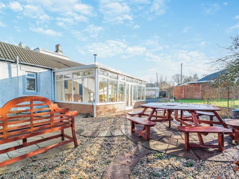 Outdoor | Torland, Ashgill, Nr Lanark