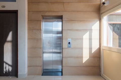Elevator