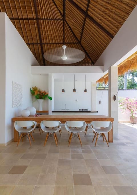 Private Poolvilla 3 Bedrooms & 2 Bunkbeds | Private kitchen | Highchair