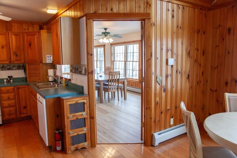 Kitchen/main living area looking into the dining area