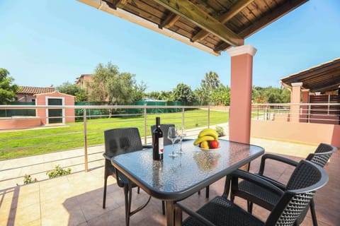 Exterior private patio of the property 