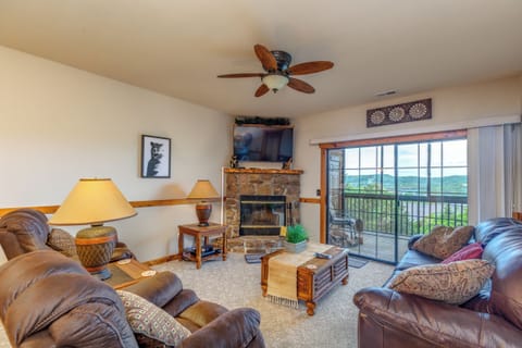 Living Room - Living Room