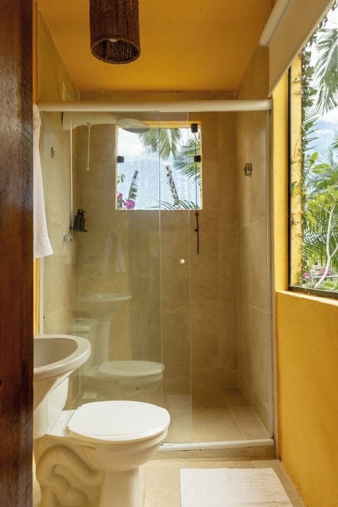 Comfort Double Room, Balcony | Bathroom | Shower, free toiletries, hair dryer, towels