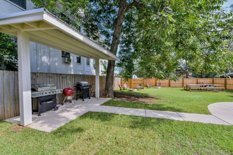 Backyard Grill - You can use the shared backyard space for a cookout.